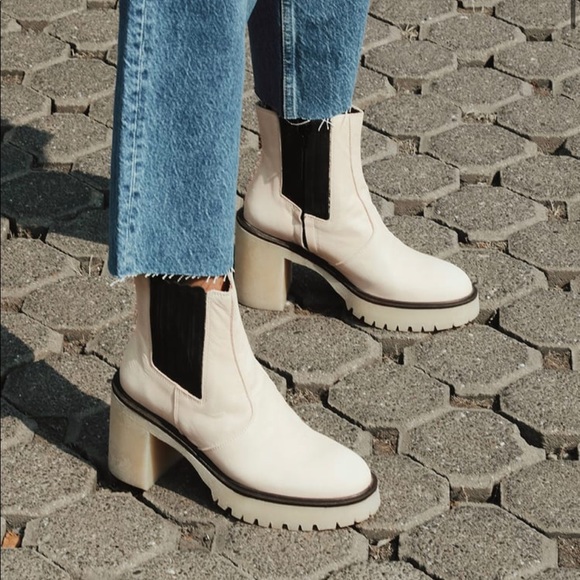 ⛔️SOLD⛔️Free People James Chelsea Boot - Picture 10 of 10